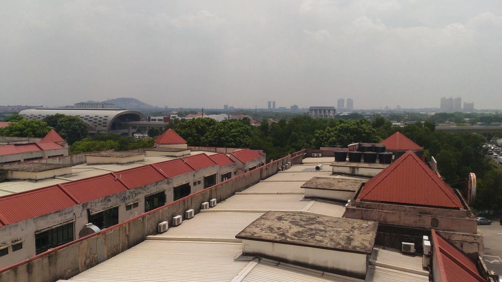 Hotel Sri Puchong Sdn Bhd Eksteriør billede